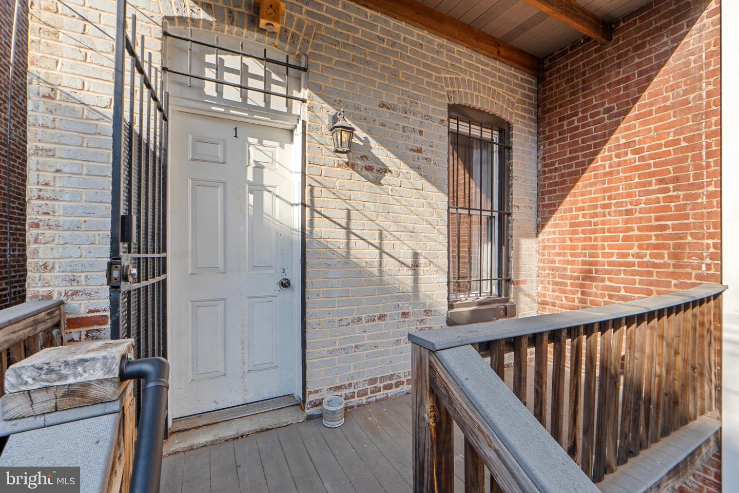 1927 15TH ST NW, WASHINGTON, District Of Columbia 20009, 5 Bedrooms Bedrooms, ,3 BathroomsBathrooms,Residential,For sale,1927 15TH ST NW,DCDC2248664 MLS # DCDC2248664