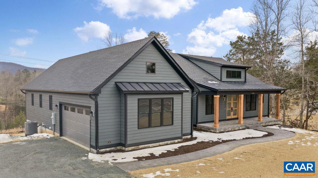 3769 STONY POINT RD, CHARLOTTESVILLE, Virginia 22911, 5 Bedrooms Bedrooms, ,4 BathroomsBathrooms,Residential,For sale,3769 STONY POINT RD,673899 MLS # 673899