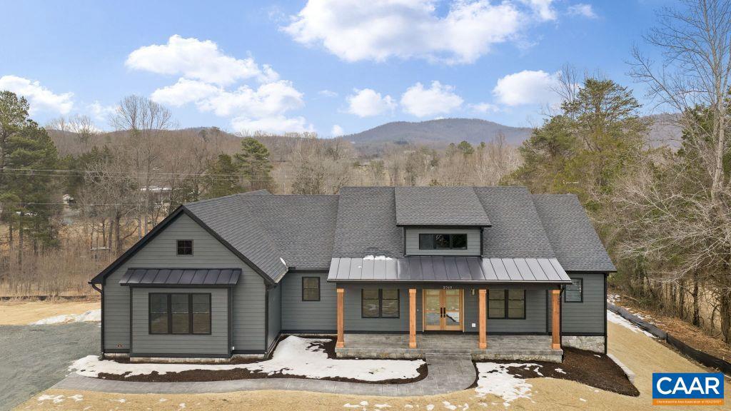 3769 STONY POINT RD, CHARLOTTESVILLE, Virginia 22911, 5 Bedrooms Bedrooms, ,4 BathroomsBathrooms,Residential,For sale,3769 STONY POINT RD,673899 MLS # 673899