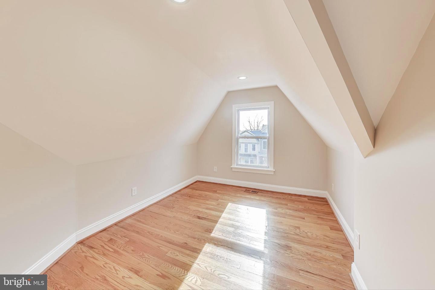 4301 KANSAS AVE NW, WASHINGTON, District Of Columbia 20011, 9 Bedrooms Bedrooms, 14 Rooms Rooms,4 BathroomsBathrooms,Residential,For sale,4301 KANSAS AVE NW,DCDC2248684 MLS # DCDC2248684