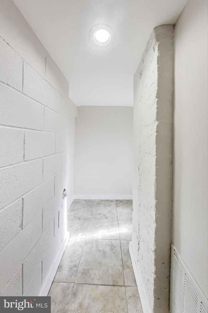 4301 KANSAS AVE NW, WASHINGTON, District Of Columbia 20011, 9 Bedrooms Bedrooms, 14 Rooms Rooms,4 BathroomsBathrooms,Residential,For sale,4301 KANSAS AVE NW,DCDC2248684 MLS # DCDC2248684