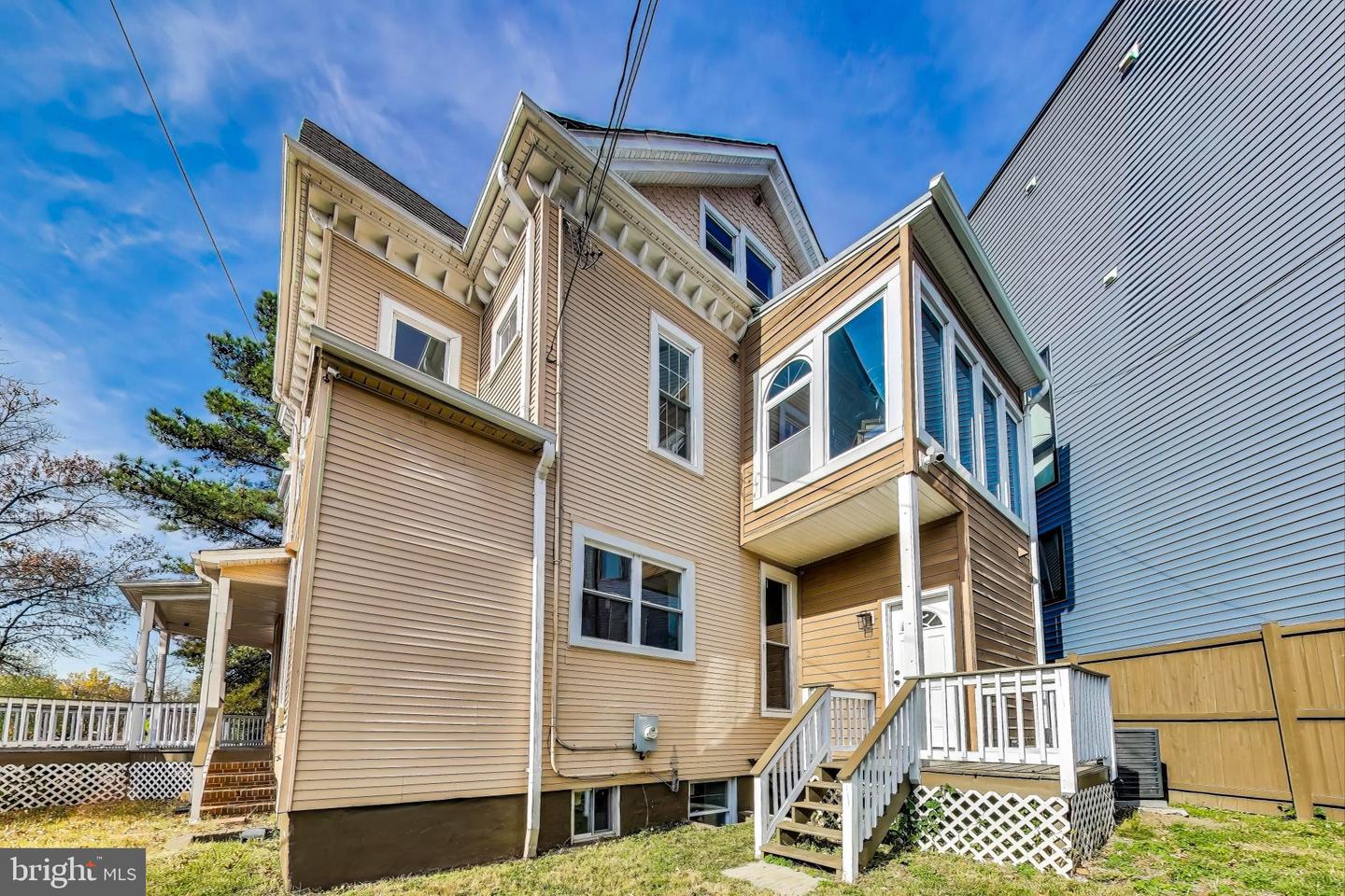 4301 KANSAS AVE NW, WASHINGTON, District Of Columbia 20011, 9 Bedrooms Bedrooms, 14 Rooms Rooms,4 BathroomsBathrooms,Residential,For sale,4301 KANSAS AVE NW,DCDC2248684 MLS # DCDC2248684