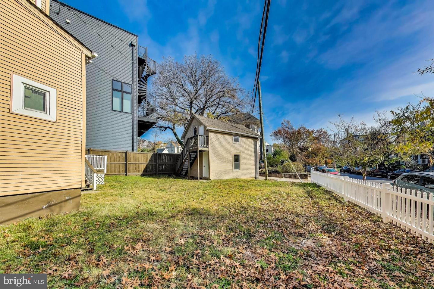 4301 KANSAS AVE NW, WASHINGTON, District Of Columbia 20011, 9 Bedrooms Bedrooms, 14 Rooms Rooms,4 BathroomsBathrooms,Residential,For sale,4301 KANSAS AVE NW,DCDC2248684 MLS # DCDC2248684