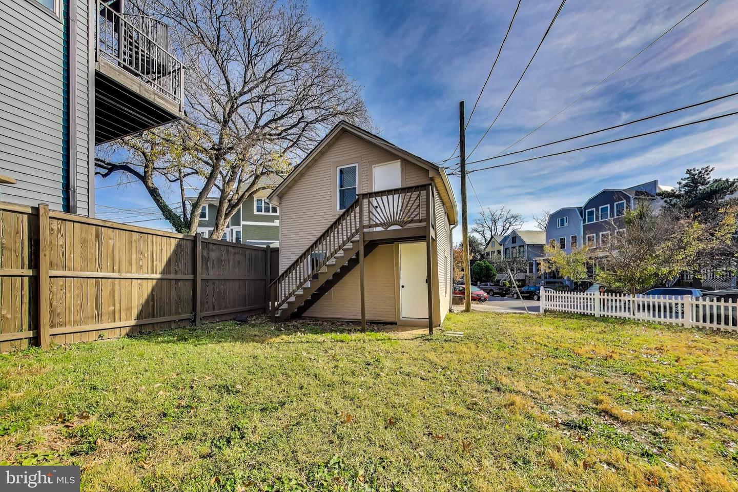 4301 KANSAS AVE NW, WASHINGTON, District Of Columbia 20011, 9 Bedrooms Bedrooms, 14 Rooms Rooms,4 BathroomsBathrooms,Residential,For sale,4301 KANSAS AVE NW,DCDC2248684 MLS # DCDC2248684