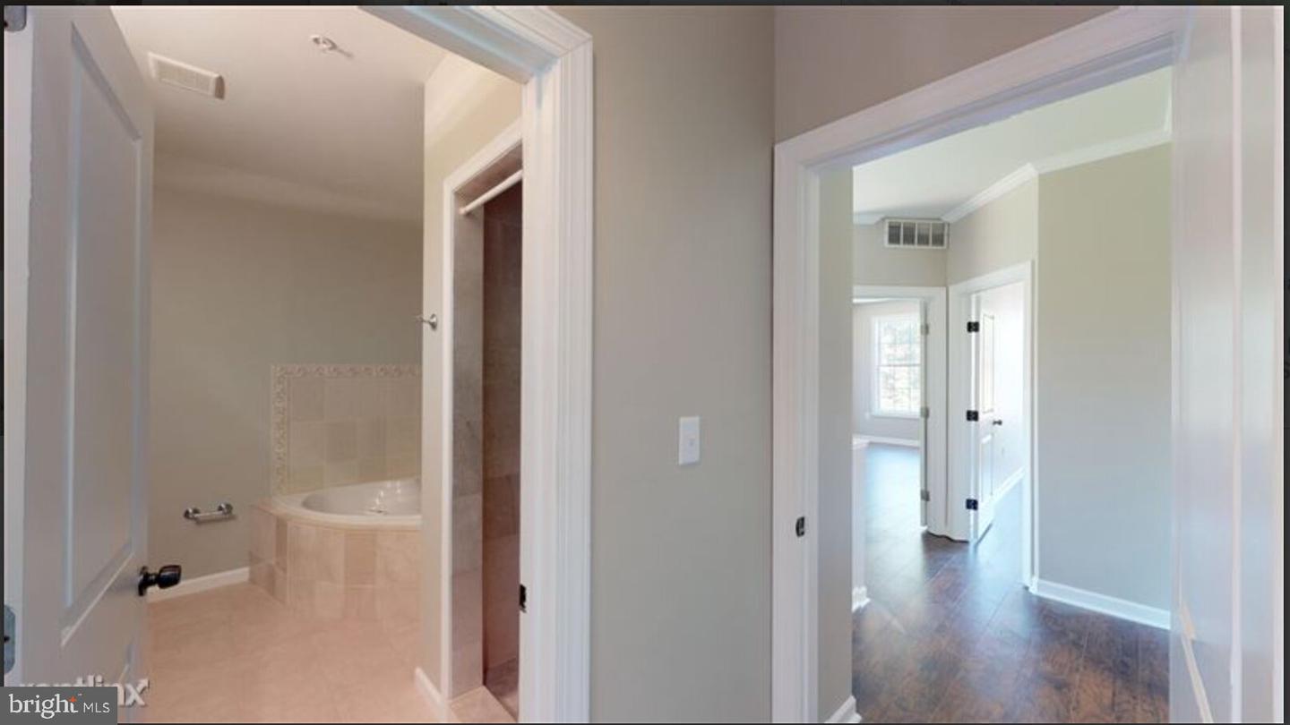 1245 18TH ST NE #2, WASHINGTON, District Of Columbia 20002, 5 Bedrooms Bedrooms, ,3 BathroomsBathrooms,Residential,For sale,1245 18TH ST NE #2,DCDC2248696 MLS # DCDC2248696