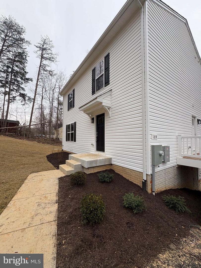 109 LONGVIEW DR, STAFFORD, Virginia 22556, 3 Bedrooms Bedrooms, ,2 BathroomsBathrooms,Residential,For sale,109 LONGVIEW DR,VAST2046600 MLS # VAST2046600
