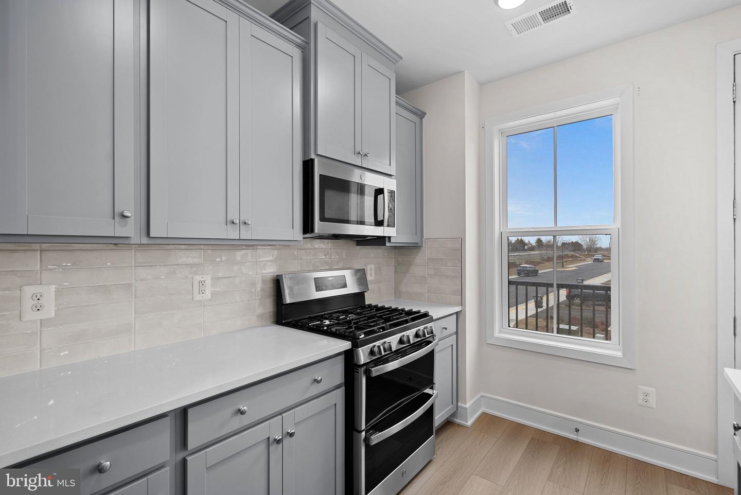 43406 FARRINGDON SQ, BROADLANDS, Virginia 20148, 3 Bedrooms Bedrooms, ,2 BathroomsBathrooms,Residential,For sale,43406 FARRINGDON SQ,VALO2117270 MLS # VALO2117270