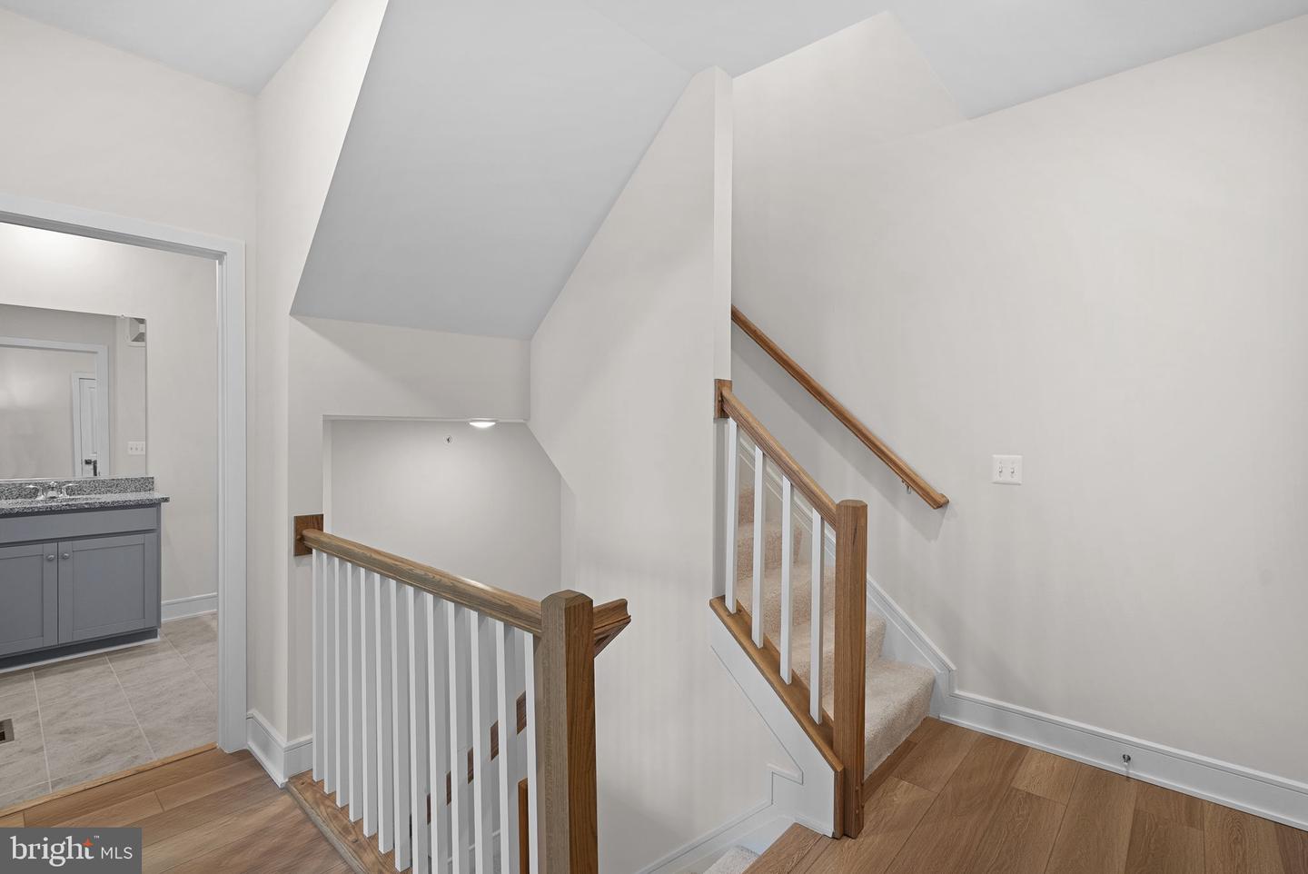 43406 FARRINGDON SQ, BROADLANDS, Virginia 20148, 3 Bedrooms Bedrooms, ,2 BathroomsBathrooms,Residential,For sale,43406 FARRINGDON SQ,VALO2117270 MLS # VALO2117270