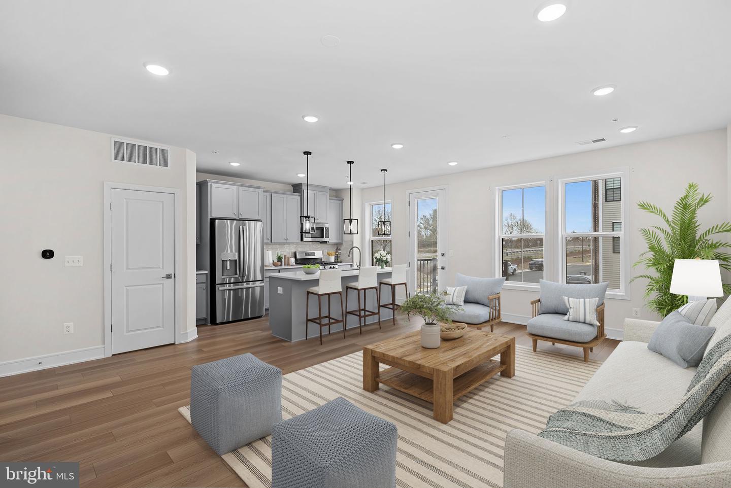 43406 FARRINGDON SQ, BROADLANDS, Virginia 20148, 3 Bedrooms Bedrooms, ,2 BathroomsBathrooms,Residential,For sale,43406 FARRINGDON SQ,VALO2117270 MLS # VALO2117270