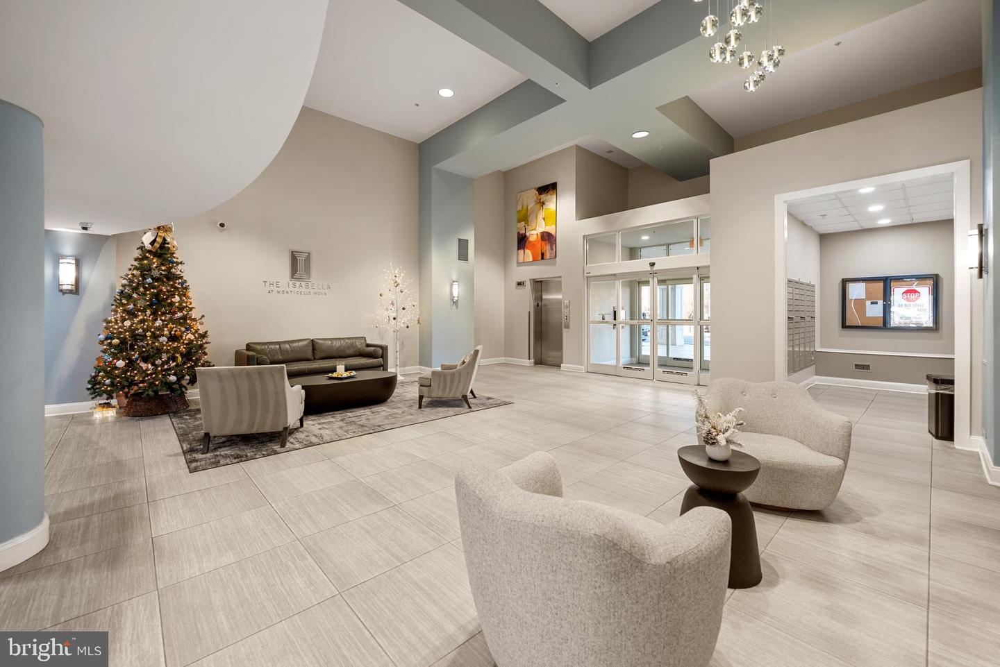 6301 EDSALL RD #323, ALEXANDRIA, Virginia 22312, 1 Bedroom Bedrooms, 2 Rooms Rooms,1 BathroomBathrooms,Residential,For sale,6301 EDSALL RD #323,VAFX2293862 MLS # VAFX2293862