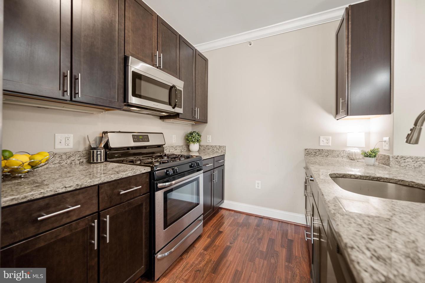 6301 EDSALL RD #323, ALEXANDRIA, Virginia 22312, 1 Bedroom Bedrooms, 2 Rooms Rooms,1 BathroomBathrooms,Residential,For sale,6301 EDSALL RD #323,VAFX2293862 MLS # VAFX2293862