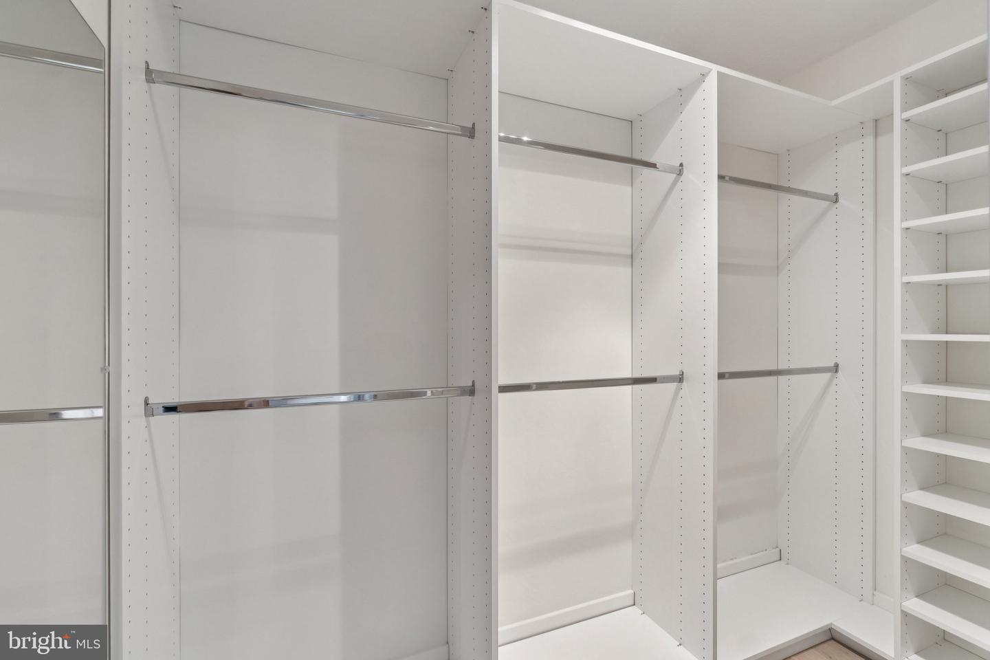 400 MADISON ST #1607, ALEXANDRIA, Virginia 22314, 2 Bedrooms Bedrooms, ,2 BathroomsBathrooms,Residential,For sale,400 MADISON ST #1607,VAAX2054728 MLS # VAAX2054728