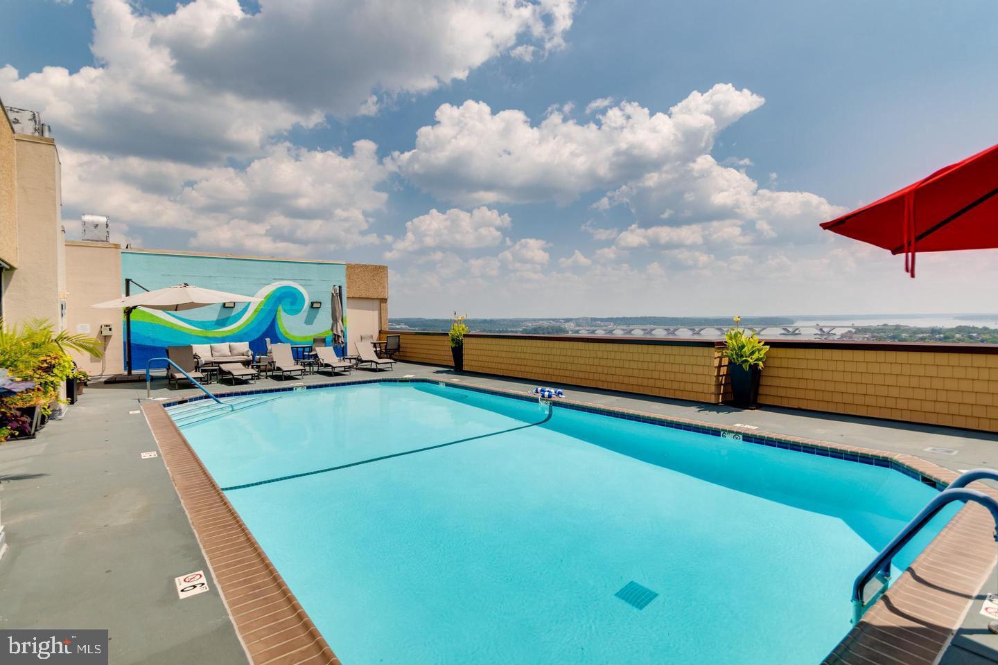 400 MADISON ST #1607, ALEXANDRIA, Virginia 22314, 2 Bedrooms Bedrooms, ,2 BathroomsBathrooms,Residential,For sale,400 MADISON ST #1607,VAAX2054728 MLS # VAAX2054728