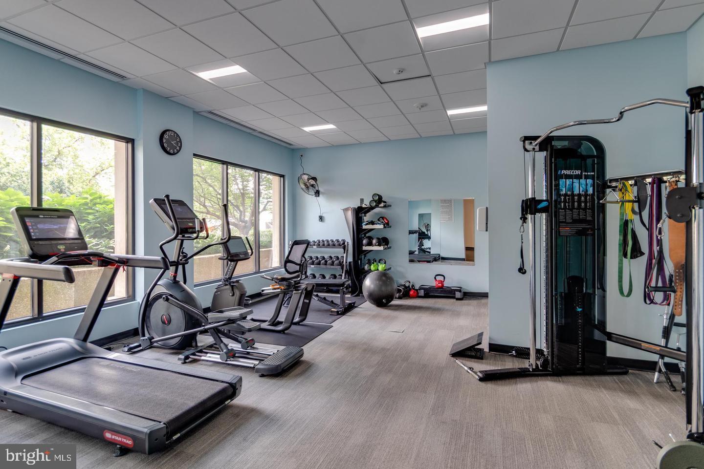 400 MADISON ST #1607, ALEXANDRIA, Virginia 22314, 2 Bedrooms Bedrooms, ,2 BathroomsBathrooms,Residential,For sale,400 MADISON ST #1607,VAAX2054728 MLS # VAAX2054728