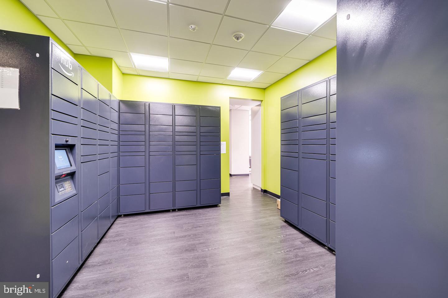 400 MADISON ST #1607, ALEXANDRIA, Virginia 22314, 2 Bedrooms Bedrooms, ,2 BathroomsBathrooms,Residential,For sale,400 MADISON ST #1607,VAAX2054728 MLS # VAAX2054728