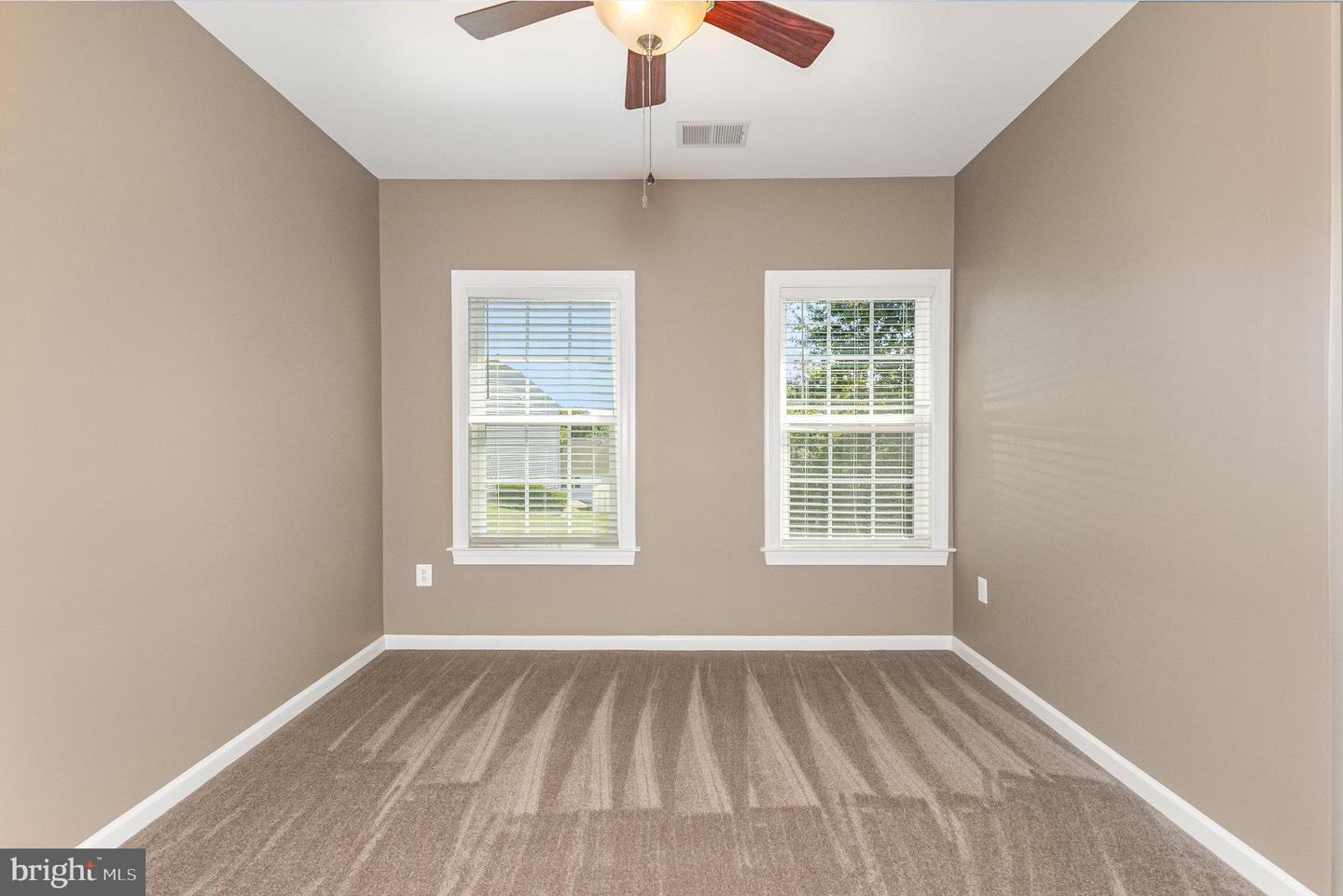 2114 JELLICO CT, WOODBRIDGE, Virginia 22191, 4 Bedrooms Bedrooms, 8 Rooms Rooms,3 BathroomsBathrooms,Residential,For sale,2114 JELLICO CT,VAPW2113680 MLS # VAPW2113680