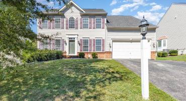 2114 JELLICO CT, WOODBRIDGE, Virginia 22191, 4 Bedrooms Bedrooms, 8 Rooms Rooms,3 BathroomsBathrooms,Residential,For sale,2114 JELLICO CT,VAPW2113680 MLS # VAPW2113680