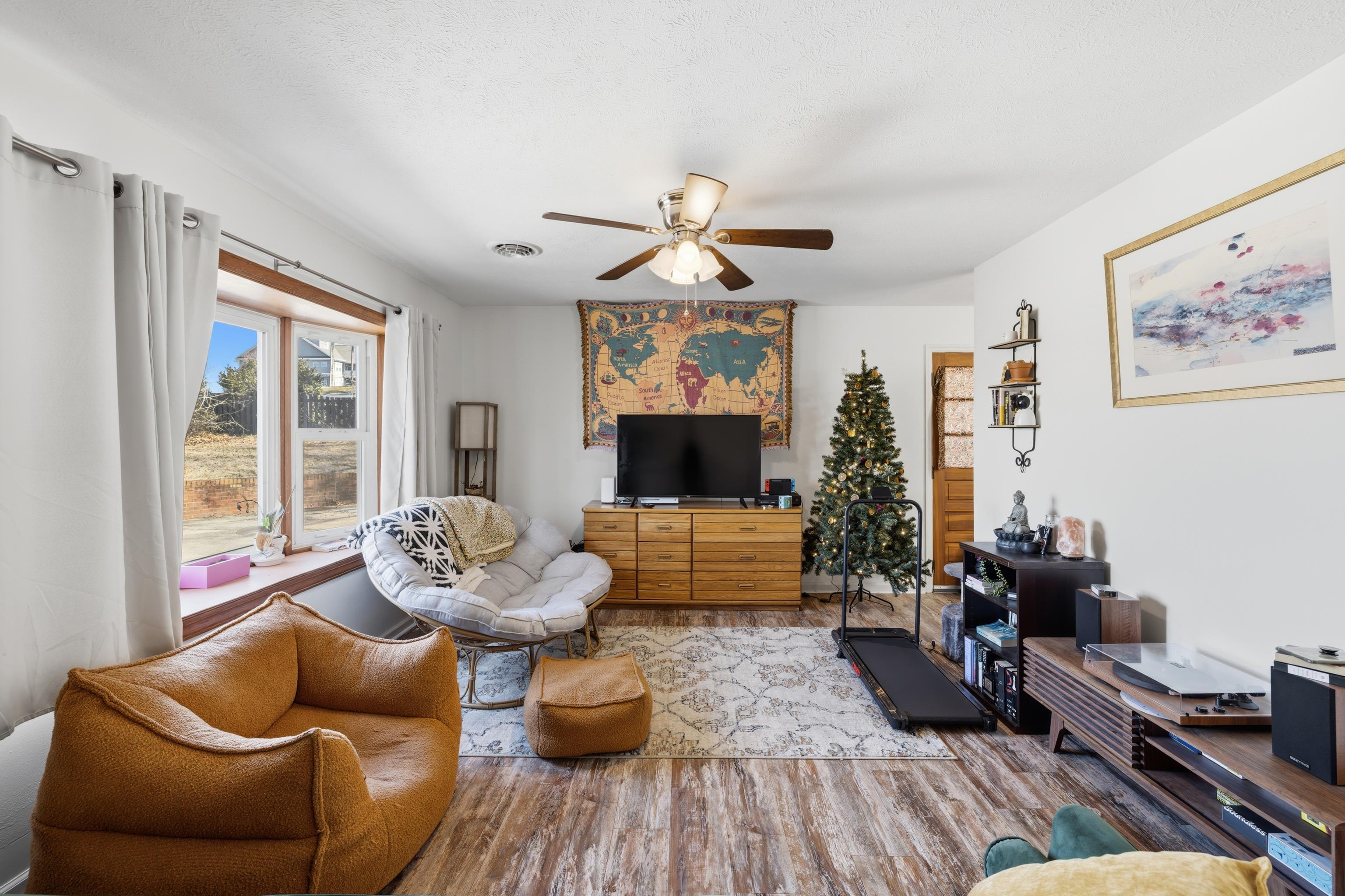 2502 RIDGEDALE RD, ROCKINGHAM, Virginia 22801, ,Residential,2502 RIDGEDALE RD,673919 MLS # 673919