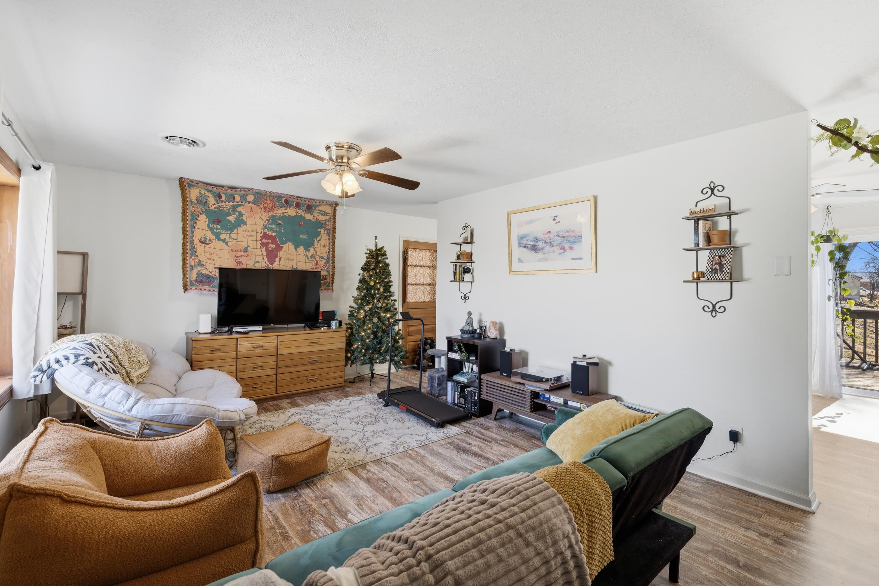 2502 RIDGEDALE RD, ROCKINGHAM, Virginia 22801, ,Residential,2502 RIDGEDALE RD,673919 MLS # 673919