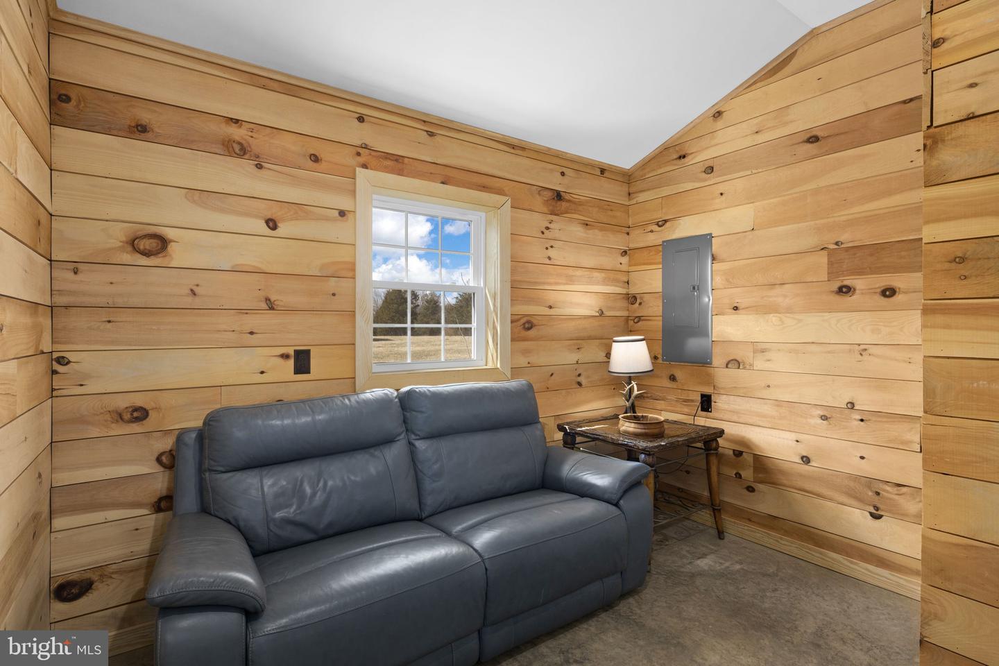 1815 COUNTRY RD, BEAVERDAM, Virginia 23015, 3 Bedrooms Bedrooms, ,2 BathroomsBathrooms,Farm,For sale,1815 COUNTRY RD,VACV2009574 MLS # VACV2009574