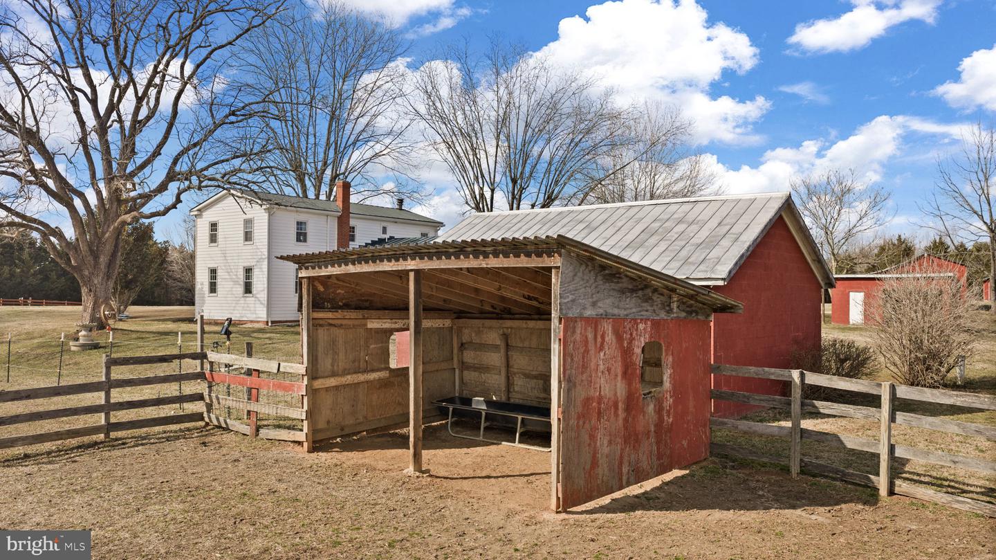 1815 COUNTRY RD, BEAVERDAM, Virginia 23015, 3 Bedrooms Bedrooms, ,2 BathroomsBathrooms,Farm,For sale,1815 COUNTRY RD,VACV2009574 MLS # VACV2009574