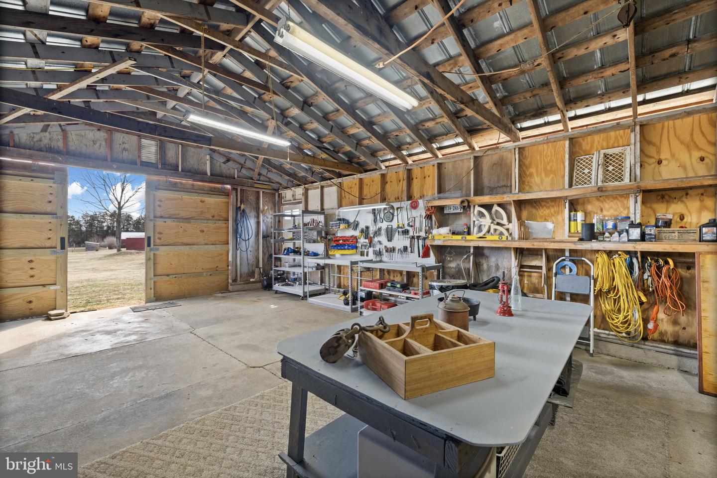 1815 COUNTRY RD, BEAVERDAM, Virginia 23015, 3 Bedrooms Bedrooms, ,2 BathroomsBathrooms,Farm,For sale,1815 COUNTRY RD,VACV2009574 MLS # VACV2009574