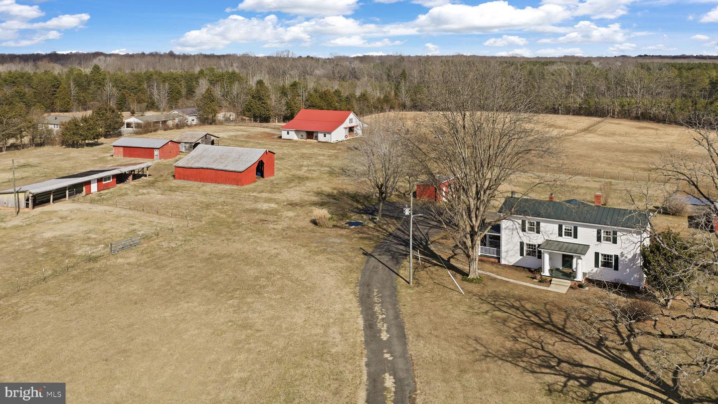 1815 COUNTRY RD, BEAVERDAM, Virginia 23015, 3 Bedrooms Bedrooms, ,2 BathroomsBathrooms,Farm,For sale,1815 COUNTRY RD,VACV2009574 MLS # VACV2009574