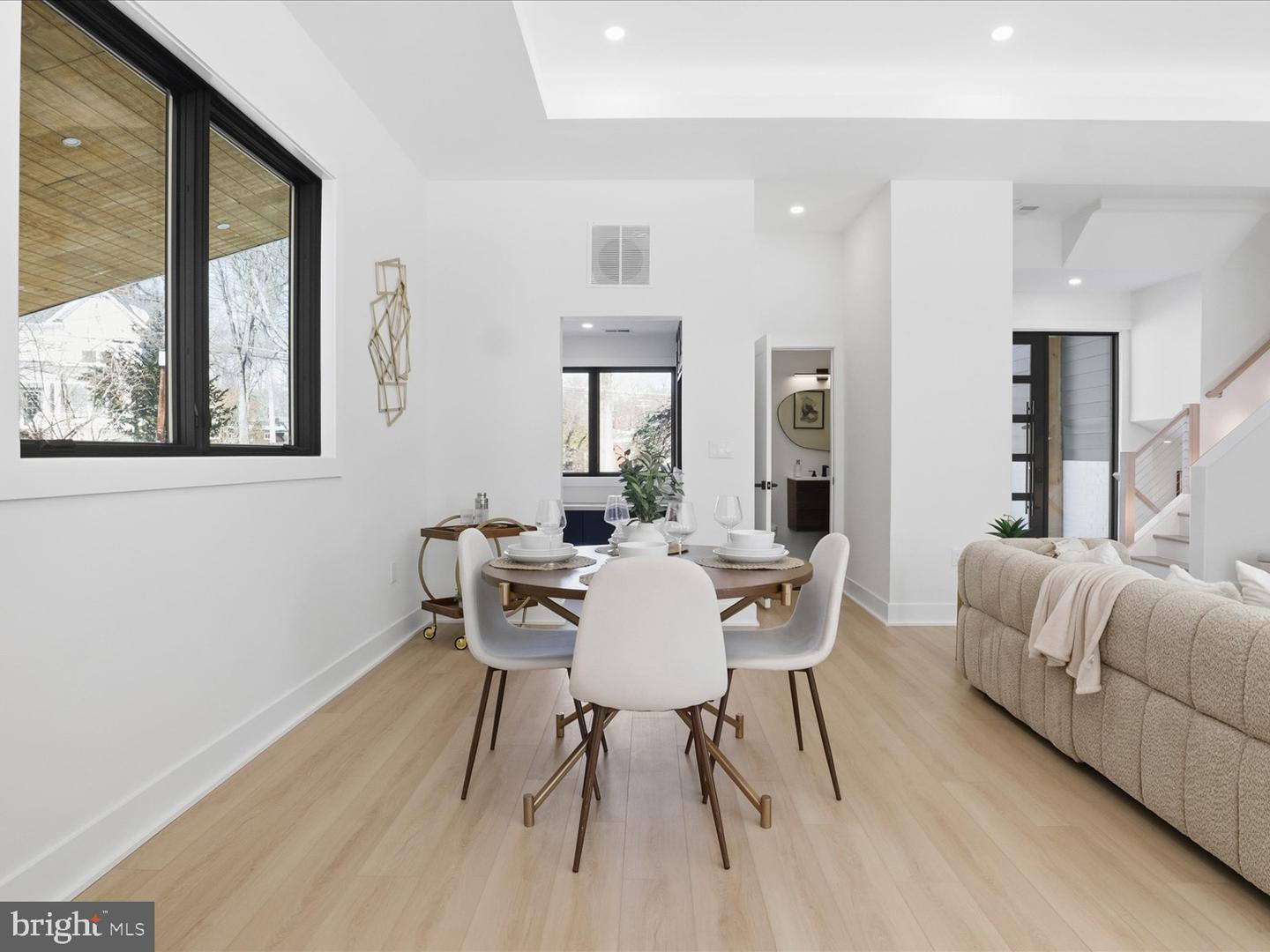 8503 MARQUETTE ST, VIENNA, Virginia 22180, 5 Bedrooms Bedrooms, ,5 BathroomsBathrooms,Residential,For sale,8503 MARQUETTE ST,VAFX2239616 MLS # VAFX2239616