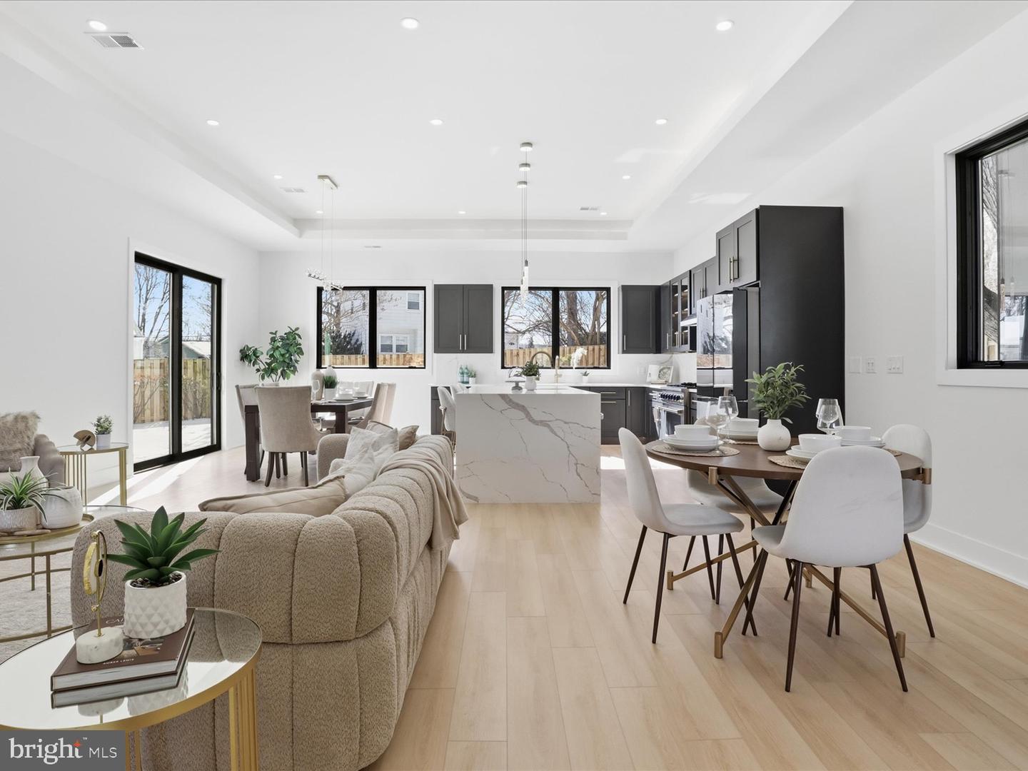 8503 MARQUETTE ST, VIENNA, Virginia 22180, 5 Bedrooms Bedrooms, ,5 BathroomsBathrooms,Residential,For sale,8503 MARQUETTE ST,VAFX2239616 MLS # VAFX2239616