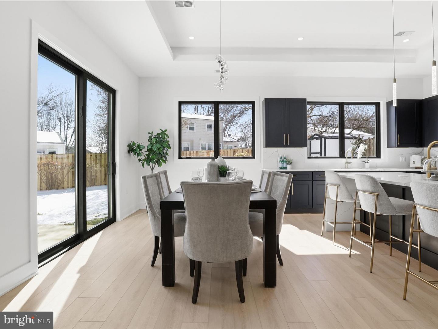 8503 MARQUETTE ST, VIENNA, Virginia 22180, 5 Bedrooms Bedrooms, ,5 BathroomsBathrooms,Residential,For sale,8503 MARQUETTE ST,VAFX2239616 MLS # VAFX2239616