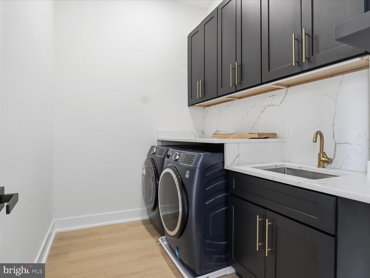 8503 MARQUETTE ST, VIENNA, Virginia 22180, 5 Bedrooms Bedrooms, ,5 BathroomsBathrooms,Residential,For sale,8503 MARQUETTE ST,VAFX2239616 MLS # VAFX2239616