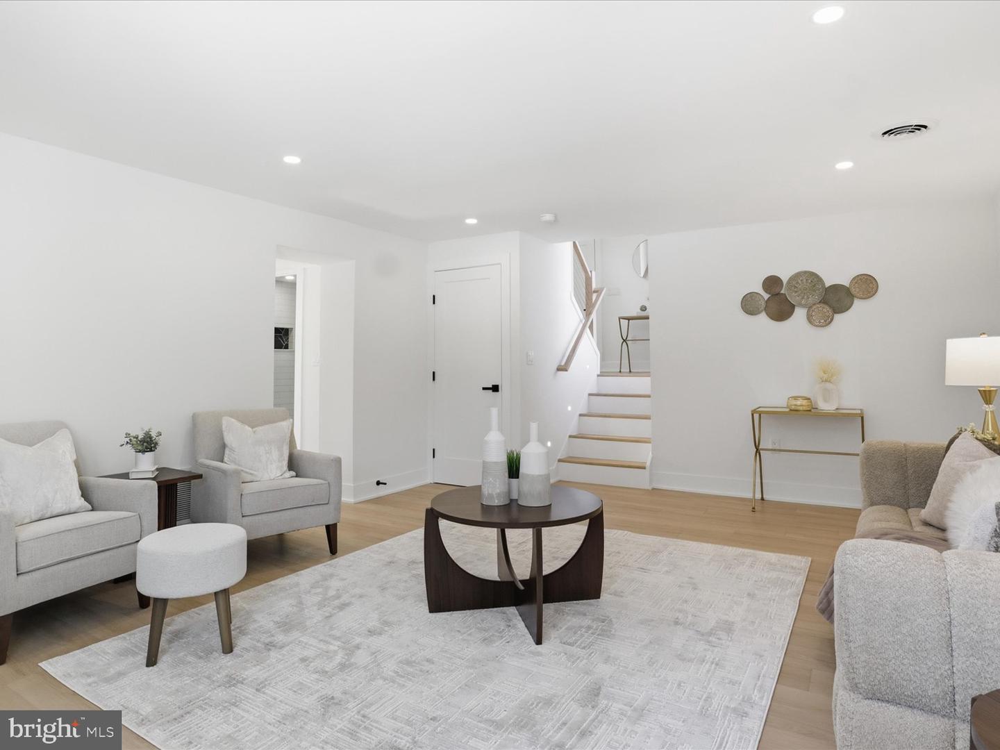 8503 MARQUETTE ST, VIENNA, Virginia 22180, 5 Bedrooms Bedrooms, ,5 BathroomsBathrooms,Residential,For sale,8503 MARQUETTE ST,VAFX2239616 MLS # VAFX2239616