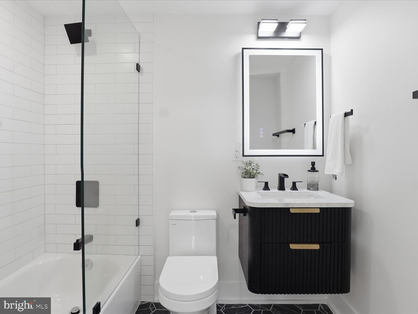 8503 MARQUETTE ST, VIENNA, Virginia 22180, 5 Bedrooms Bedrooms, ,5 BathroomsBathrooms,Residential,For sale,8503 MARQUETTE ST,VAFX2239616 MLS # VAFX2239616