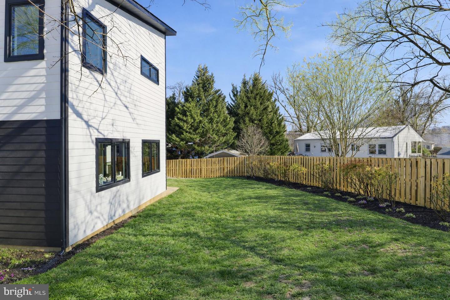 8503 MARQUETTE ST, VIENNA, Virginia 22180, 5 Bedrooms Bedrooms, ,5 BathroomsBathrooms,Residential,For sale,8503 MARQUETTE ST,VAFX2239616 MLS # VAFX2239616