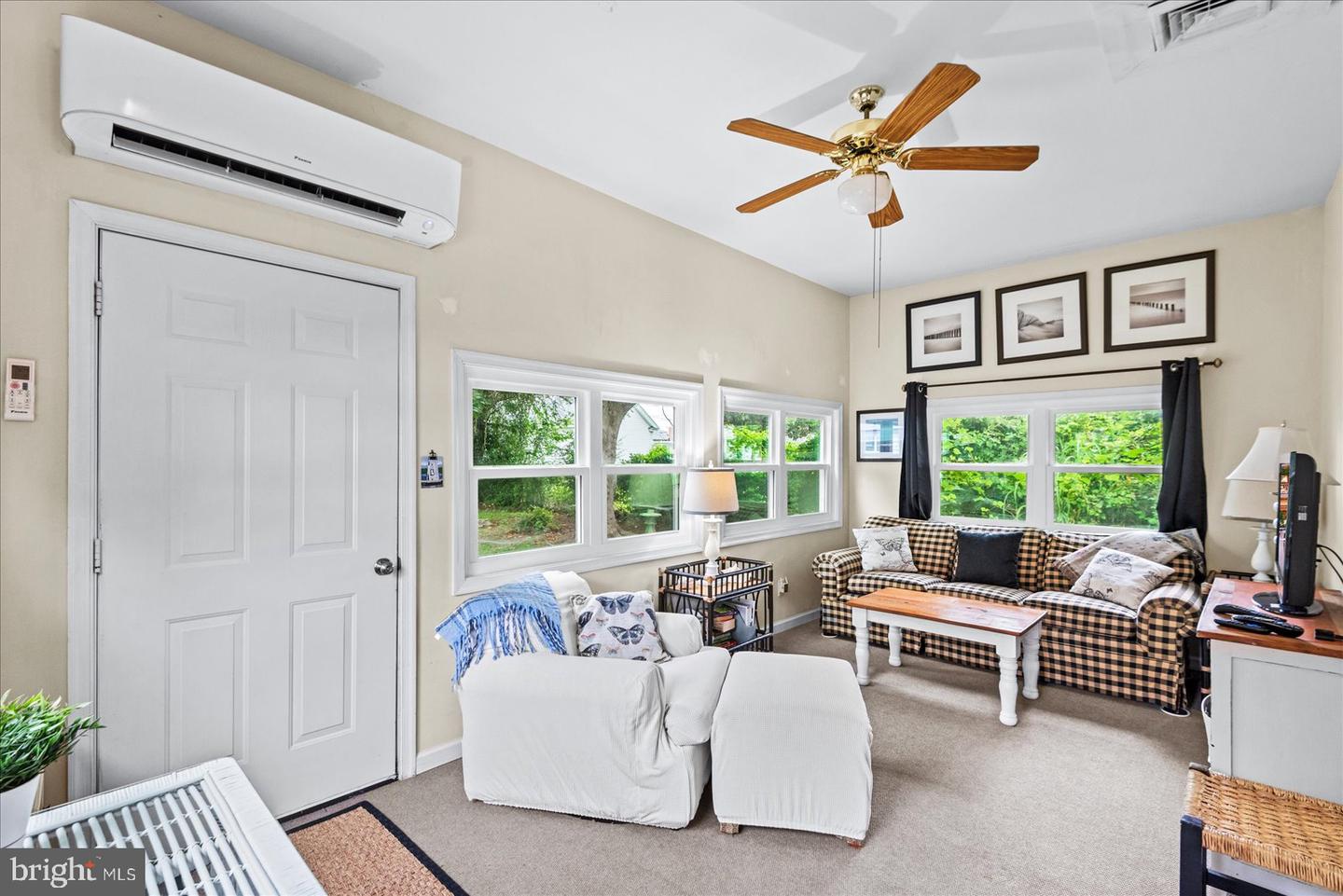 209 HAWTHORNE ST, COLONIAL BEACH, Virginia 22443, 4 Bedrooms Bedrooms, ,2 BathroomsBathrooms,Residential,For sale,209 HAWTHORNE ST,VAWE2009626 MLS # VAWE2009626