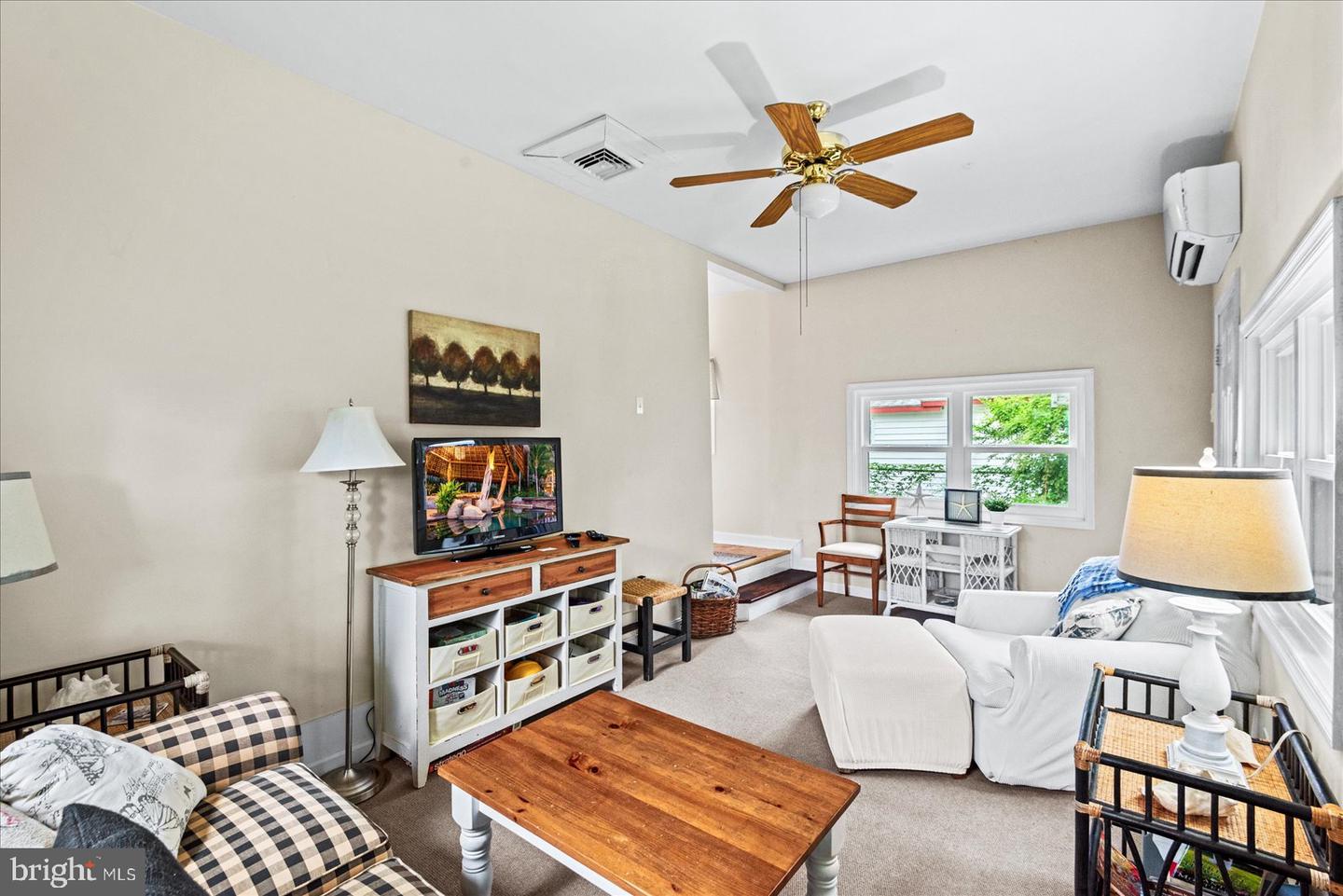 209 HAWTHORNE ST, COLONIAL BEACH, Virginia 22443, 4 Bedrooms Bedrooms, ,2 BathroomsBathrooms,Residential,For sale,209 HAWTHORNE ST,VAWE2009626 MLS # VAWE2009626