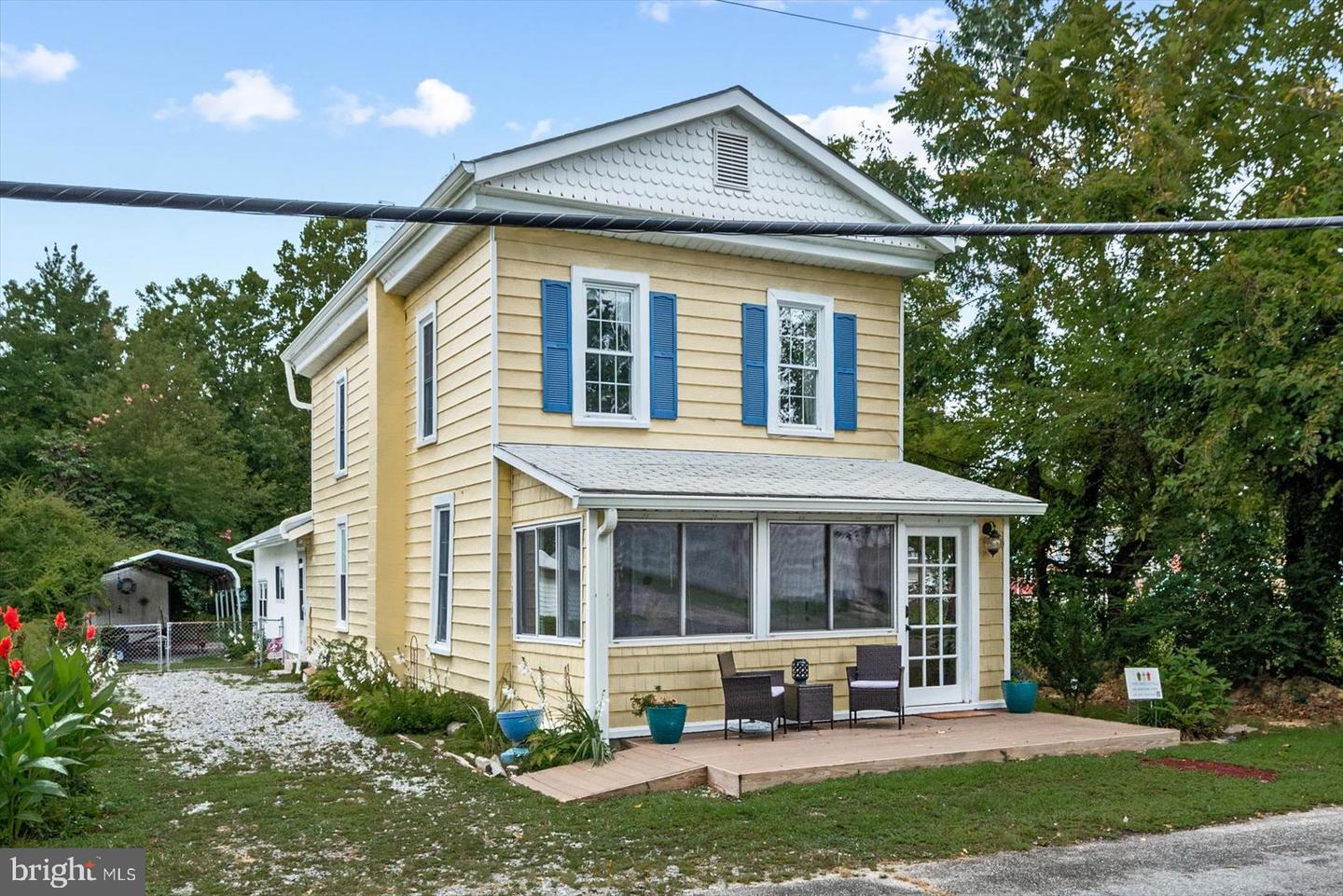 209 HAWTHORNE ST, COLONIAL BEACH, Virginia 22443, 4 Bedrooms Bedrooms, ,2 BathroomsBathrooms,Residential,For sale,209 HAWTHORNE ST,VAWE2009626 MLS # VAWE2009626