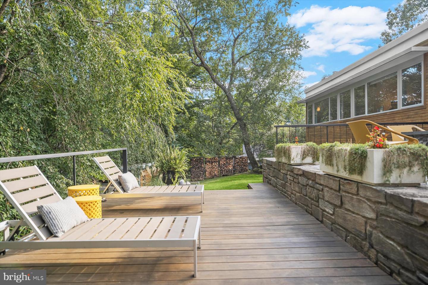 2533 N RIDGEVIEW RD, ARLINGTON, Virginia 22207, 6 Bedrooms Bedrooms, ,5 BathroomsBathrooms,Residential,For sale,2533 N RIDGEVIEW RD,VAAR2063684 MLS # VAAR2063684