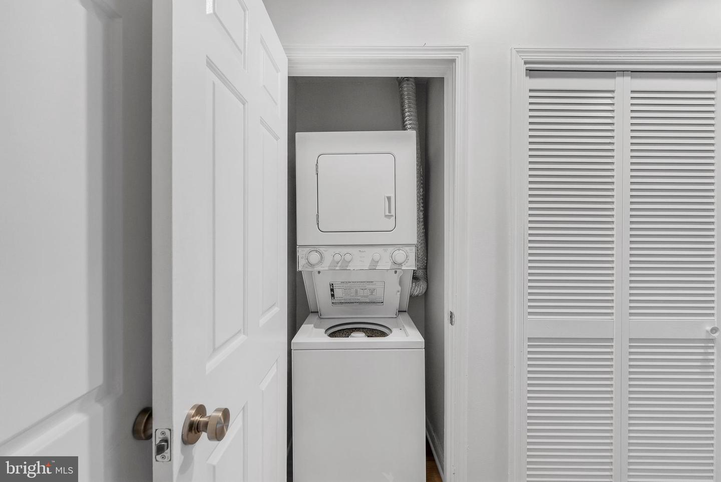 2519 I ST NW #1, WASHINGTON, District Of Columbia 20037, 2 Bedrooms Bedrooms, ,2 BathroomsBathrooms,Residential,For sale,2519 I ST NW #1,DCDC2223398 MLS # DCDC2223398