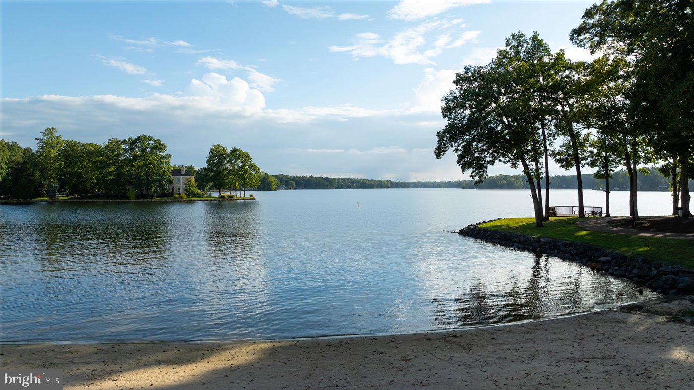 537 MONTICELLO CIR, LOCUST GROVE, Virginia 22508, 5 Bedrooms Bedrooms, 9 Rooms Rooms,3 BathroomsBathrooms,Residential,For sale,537 MONTICELLO CIR,VAOR2012364 MLS # VAOR2012364