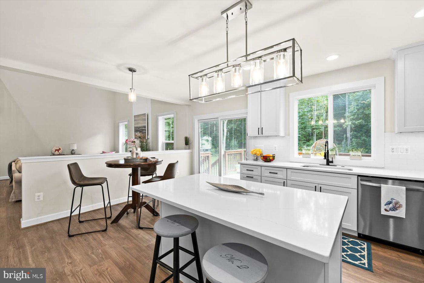 537 MONTICELLO CIR, LOCUST GROVE, Virginia 22508, 5 Bedrooms Bedrooms, 9 Rooms Rooms,3 BathroomsBathrooms,Residential,For sale,537 MONTICELLO CIR,VAOR2012364 MLS # VAOR2012364