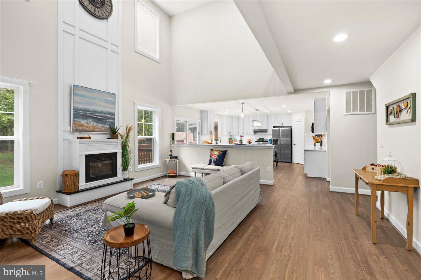 537 MONTICELLO CIR, LOCUST GROVE, Virginia 22508, 5 Bedrooms Bedrooms, 9 Rooms Rooms,3 BathroomsBathrooms,Residential,For sale,537 MONTICELLO CIR,VAOR2012364 MLS # VAOR2012364