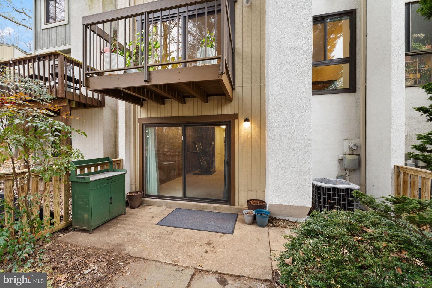 2345 MILLENNIUM LN, RESTON, Virginia 20191, 3 Bedrooms Bedrooms, ,2 BathroomsBathrooms,Residential,For sale,2345 MILLENNIUM LN,VAFX2277888 MLS # VAFX2277888