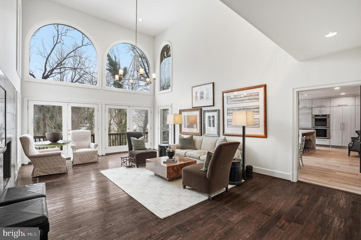 6035 CRIMSON CT, MCLEAN, Virginia 22101, 6 Bedrooms Bedrooms, ,5 BathroomsBathrooms,Residential,For sale,6035 CRIMSON CT,VAFX2278864 MLS # VAFX2278864