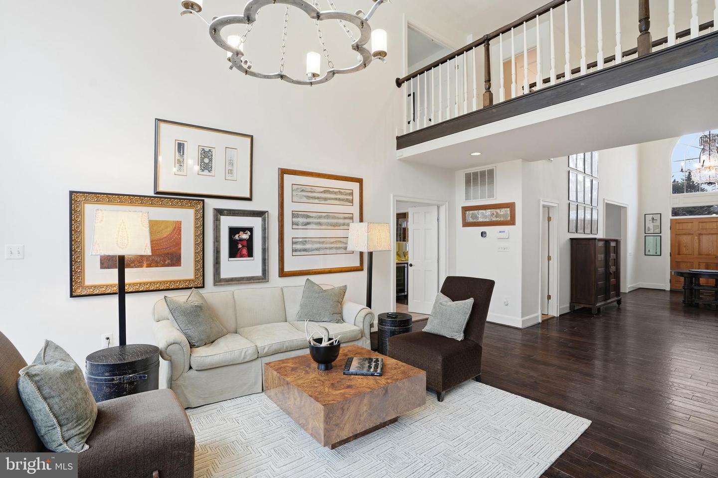 6035 CRIMSON CT, MCLEAN, Virginia 22101, 6 Bedrooms Bedrooms, ,5 BathroomsBathrooms,Residential,For sale,6035 CRIMSON CT,VAFX2278864 MLS # VAFX2278864