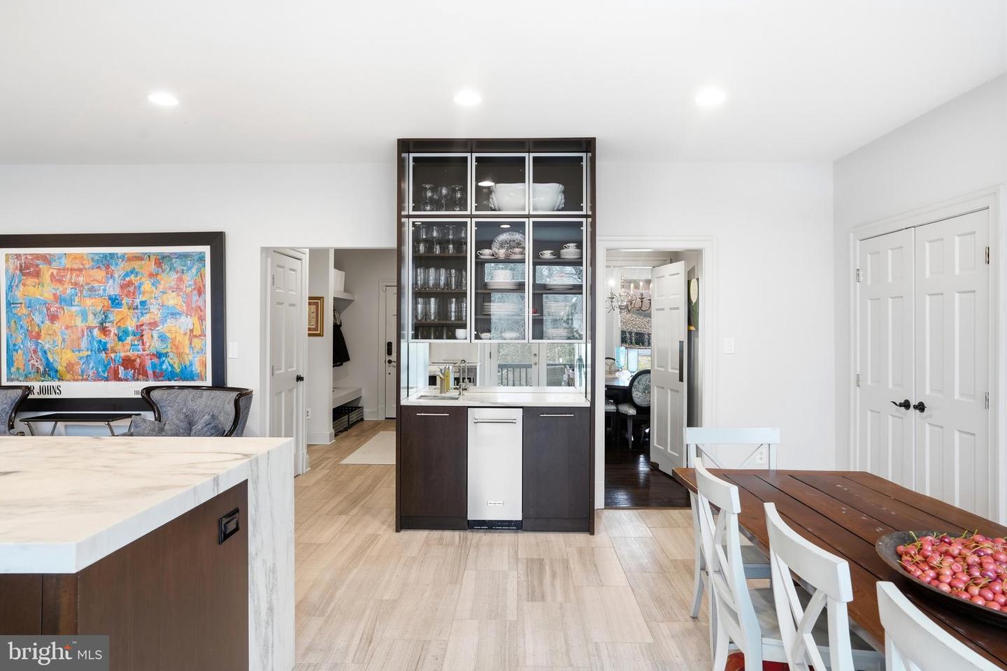 6035 CRIMSON CT, MCLEAN, Virginia 22101, 6 Bedrooms Bedrooms, ,5 BathroomsBathrooms,Residential,For sale,6035 CRIMSON CT,VAFX2278864 MLS # VAFX2278864