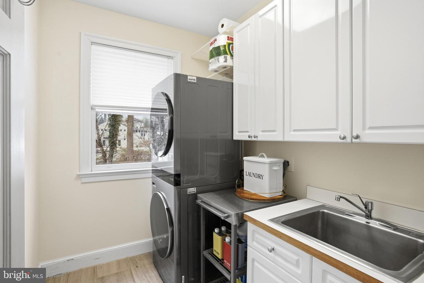 6035 CRIMSON CT, MCLEAN, Virginia 22101, 6 Bedrooms Bedrooms, ,5 BathroomsBathrooms,Residential,For sale,6035 CRIMSON CT,VAFX2278864 MLS # VAFX2278864