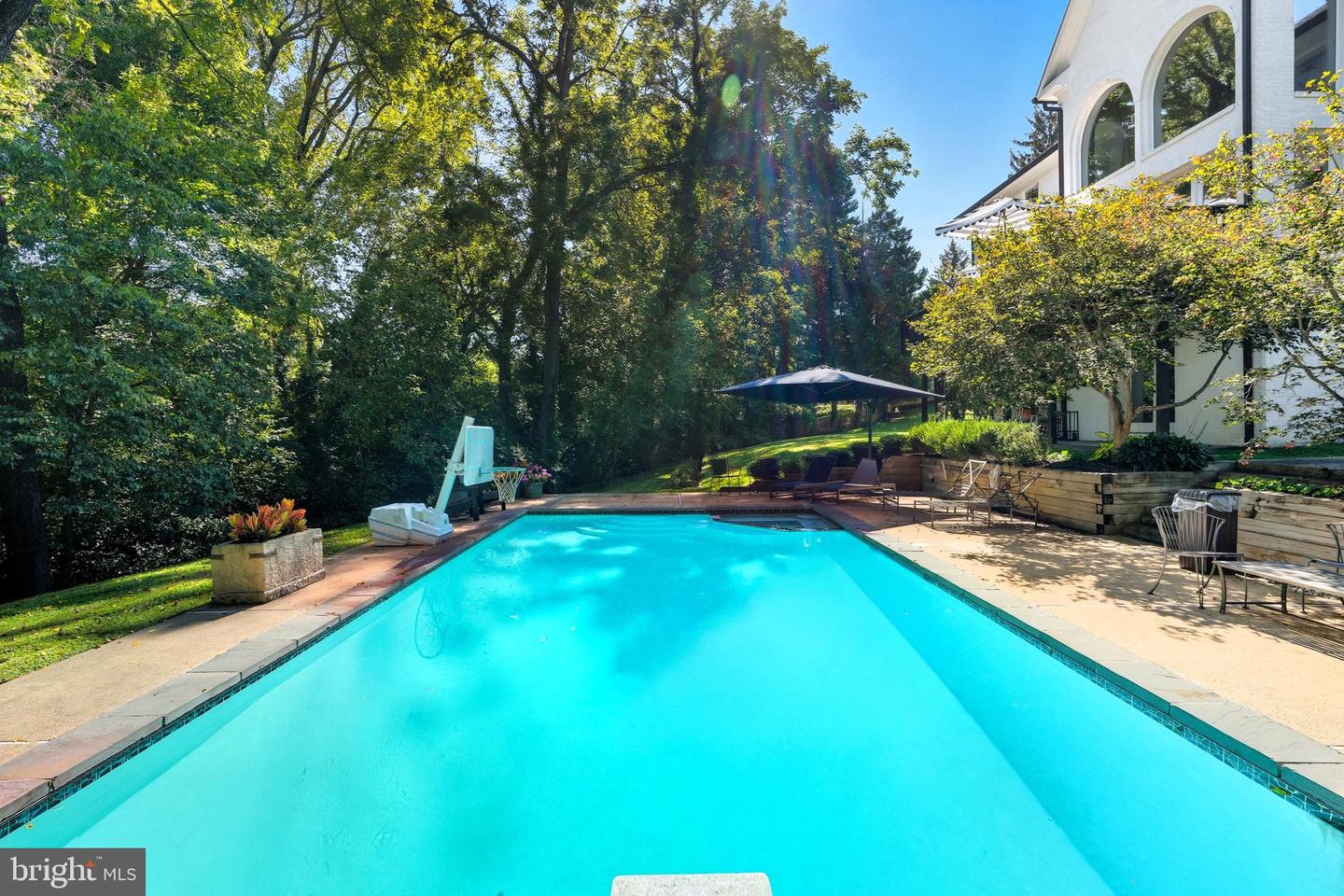 6035 CRIMSON CT, MCLEAN, Virginia 22101, 6 Bedrooms Bedrooms, ,5 BathroomsBathrooms,Residential,For sale,6035 CRIMSON CT,VAFX2278864 MLS # VAFX2278864