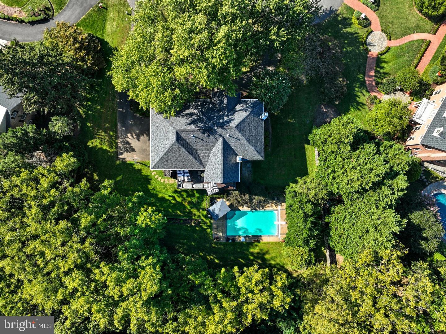 6035 CRIMSON CT, MCLEAN, Virginia 22101, 6 Bedrooms Bedrooms, ,5 BathroomsBathrooms,Residential,For sale,6035 CRIMSON CT,VAFX2278864 MLS # VAFX2278864