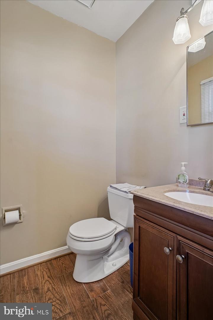 6725 ALPINE DR, ANNANDALE, Virginia 22003, 4 Bedrooms Bedrooms, ,2 BathroomsBathrooms,Residential,For sale,6725 ALPINE DR,VAFX2281434 MLS # VAFX2281434